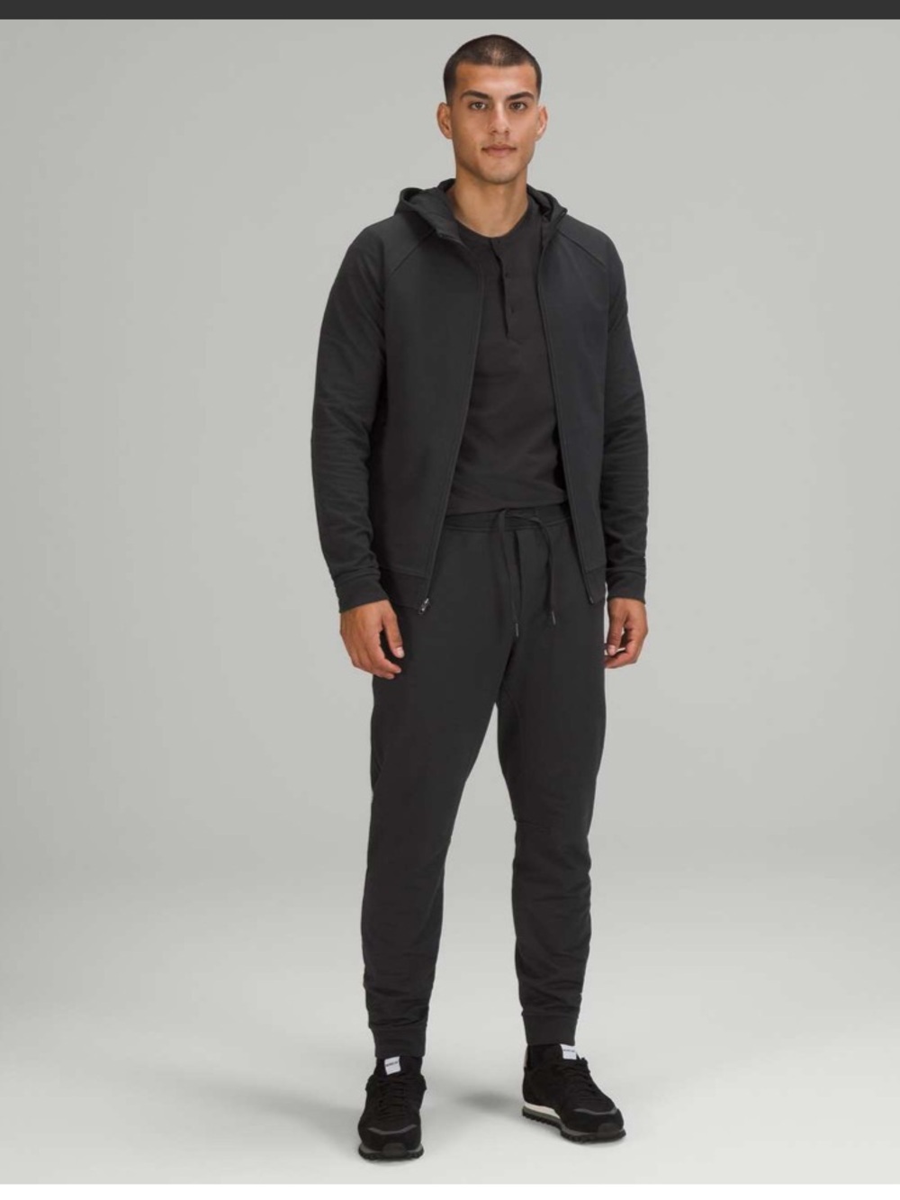 LULULEMON - size large City Sweat Jogger
Black